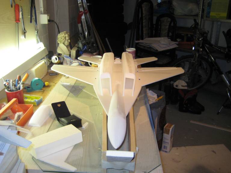 صنع الطائرة اللاسلكية mig -29 A2823454-212-underside2